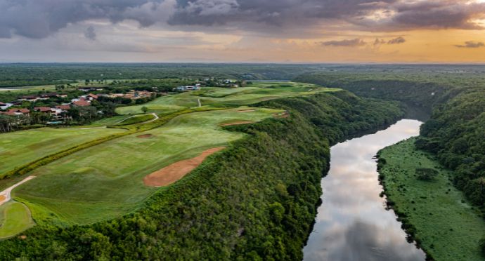 DYE-FORE-CHAVON